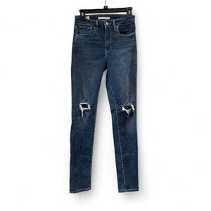 Levi’s 721 High Rise Skinny jeans Size 27